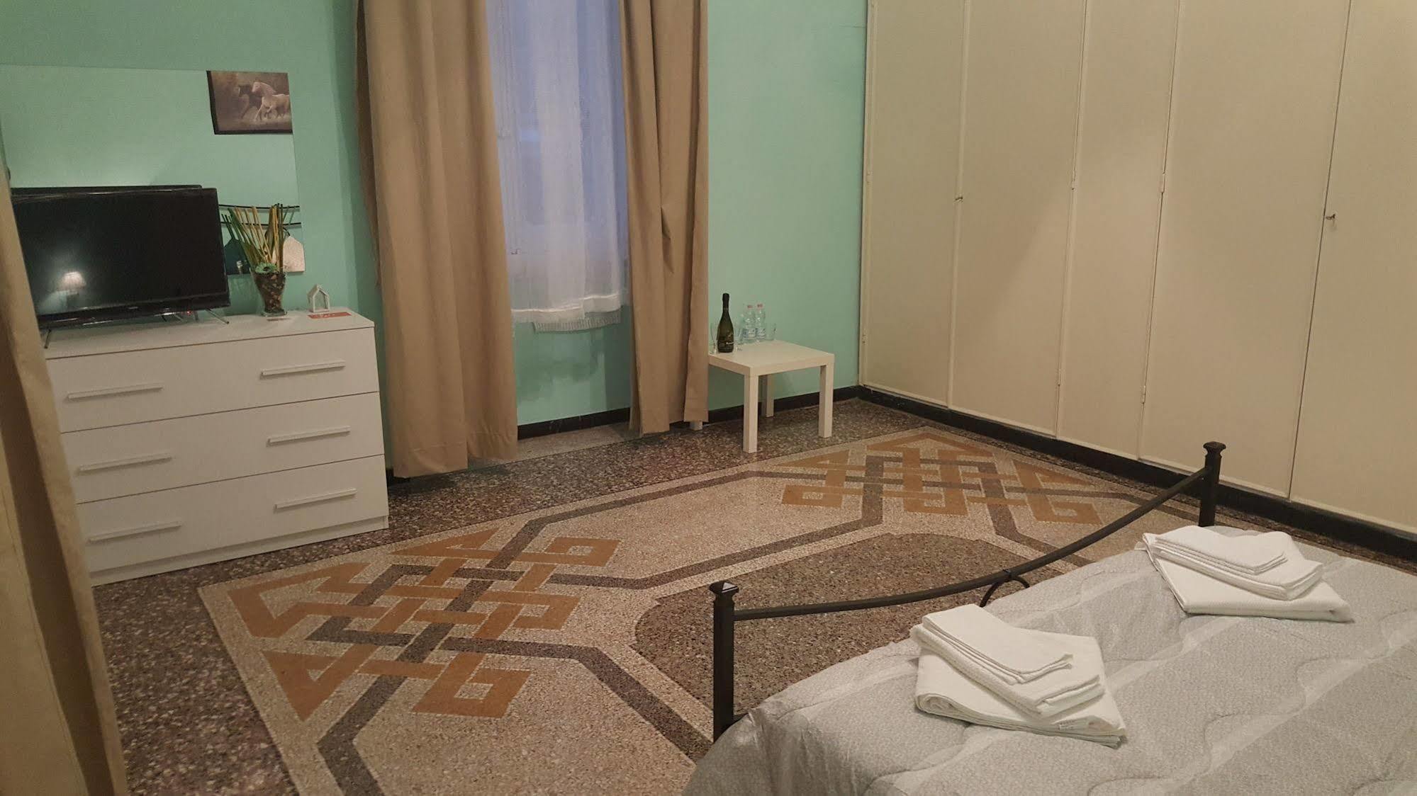 Royal Suite Генуя Экстерьер фото